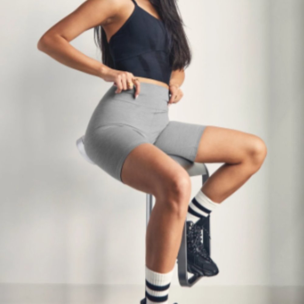 NWT Stori Persevererance Fitted Short